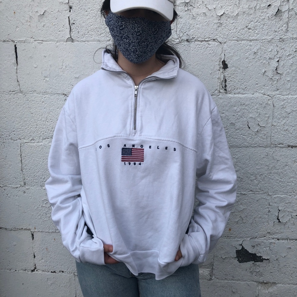 Brandy Melville White Quarter-Zip Sweatshirt - Picture 5 of 11